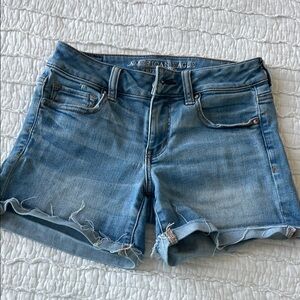 American eagle super super stretch midi short size 4